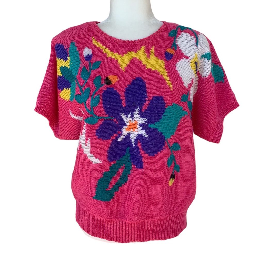 Vintage Jaclyn Smith Sweater Short Sleeve with Flower Print